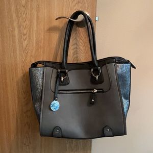 London fog Sullivan gray satchel NEW